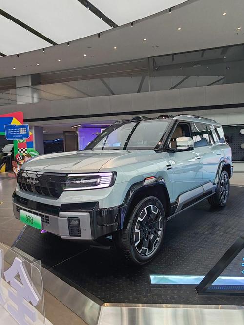 广州海珠区讯羽翔企业管理咨询比亚迪方程豹硬派越野的爆款，英菲尼迪35周年与你共成长